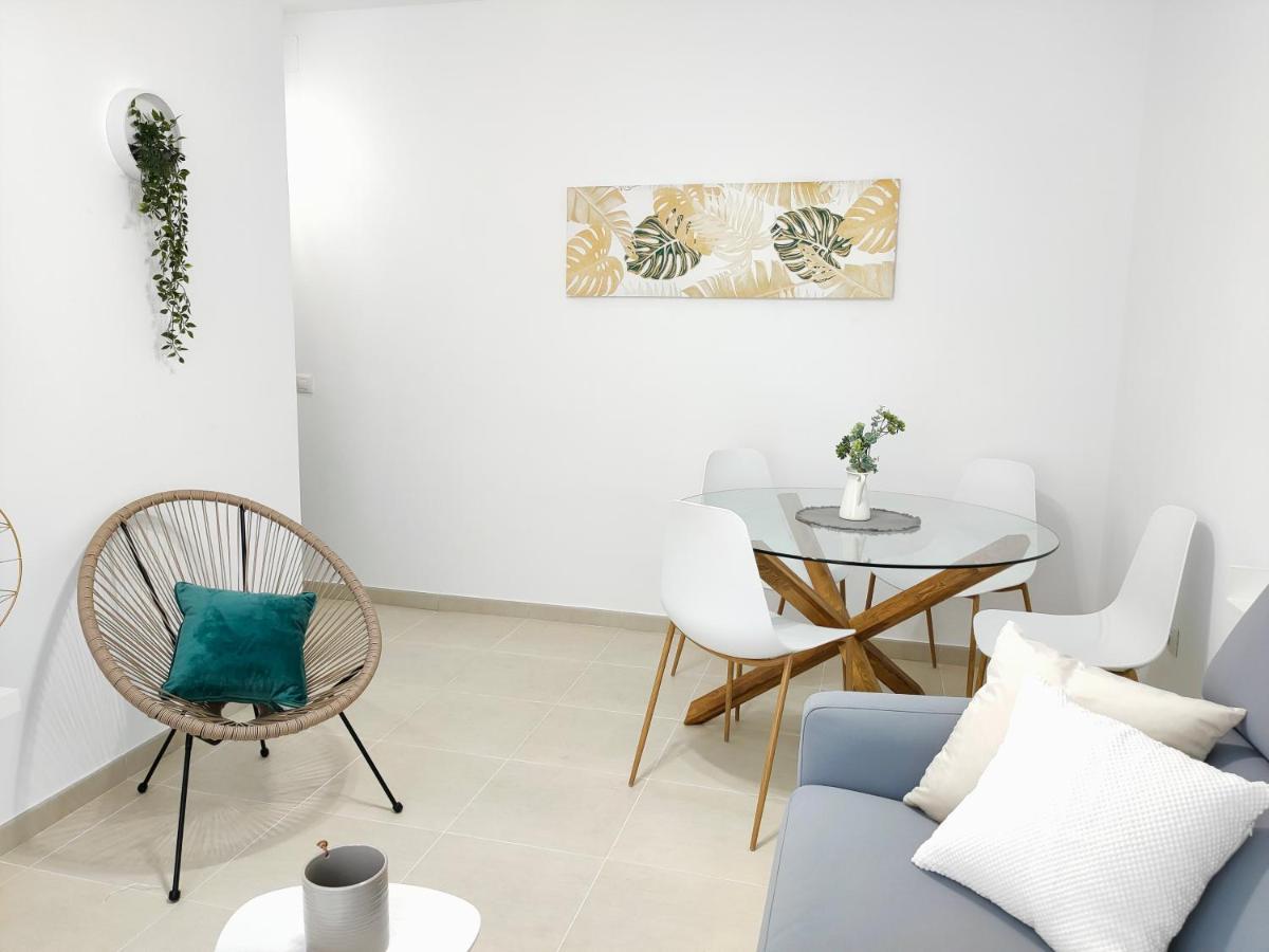 Relax Chiclana-aparcamiento Privado-tv Cable-wifiplus-aire Acond-incluido Apartment *
