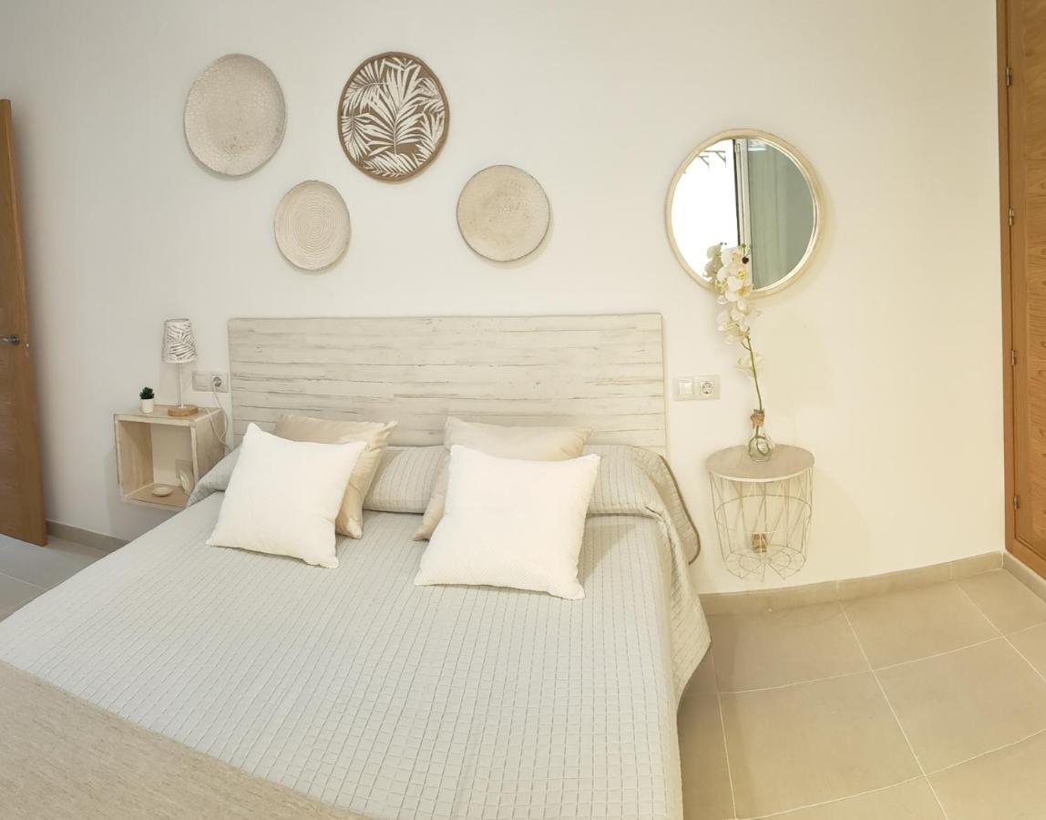 Relax Chiclana-aparcamiento Privado-tv Cable-wifiplus-aire Acond-incluido *